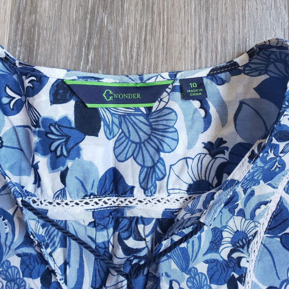 Stunning C.Wonder Tunic Tops. - Picture 3 of 13